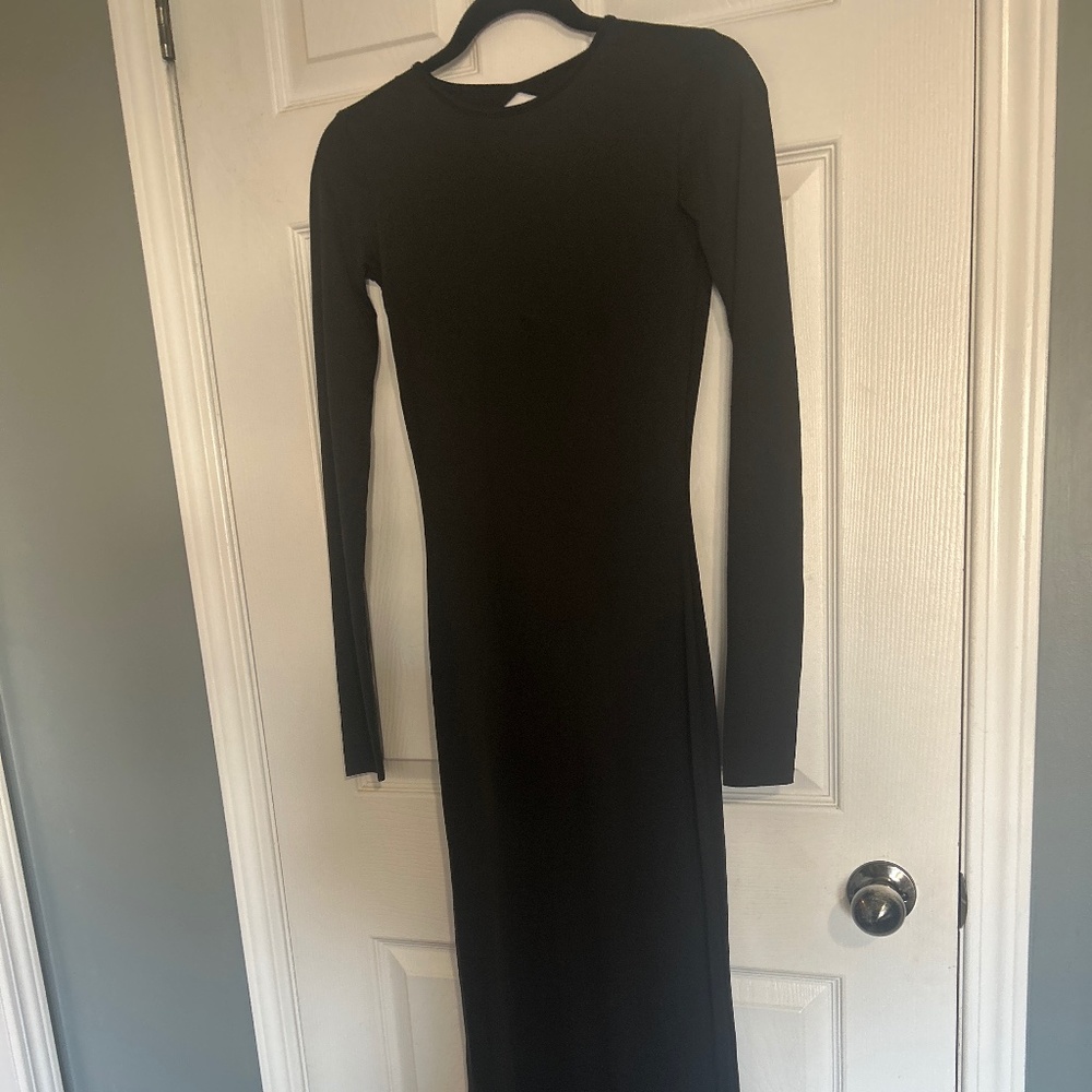 Skims long dress long sleeve with open back